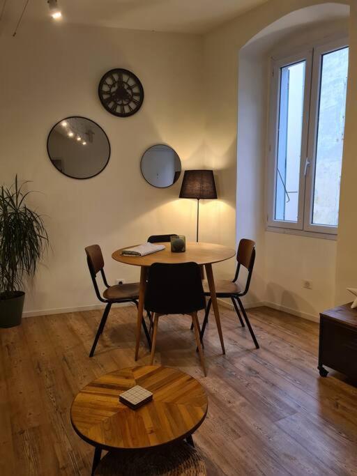 Apartment Cocooning Au Coeur De La Cite Imperiale